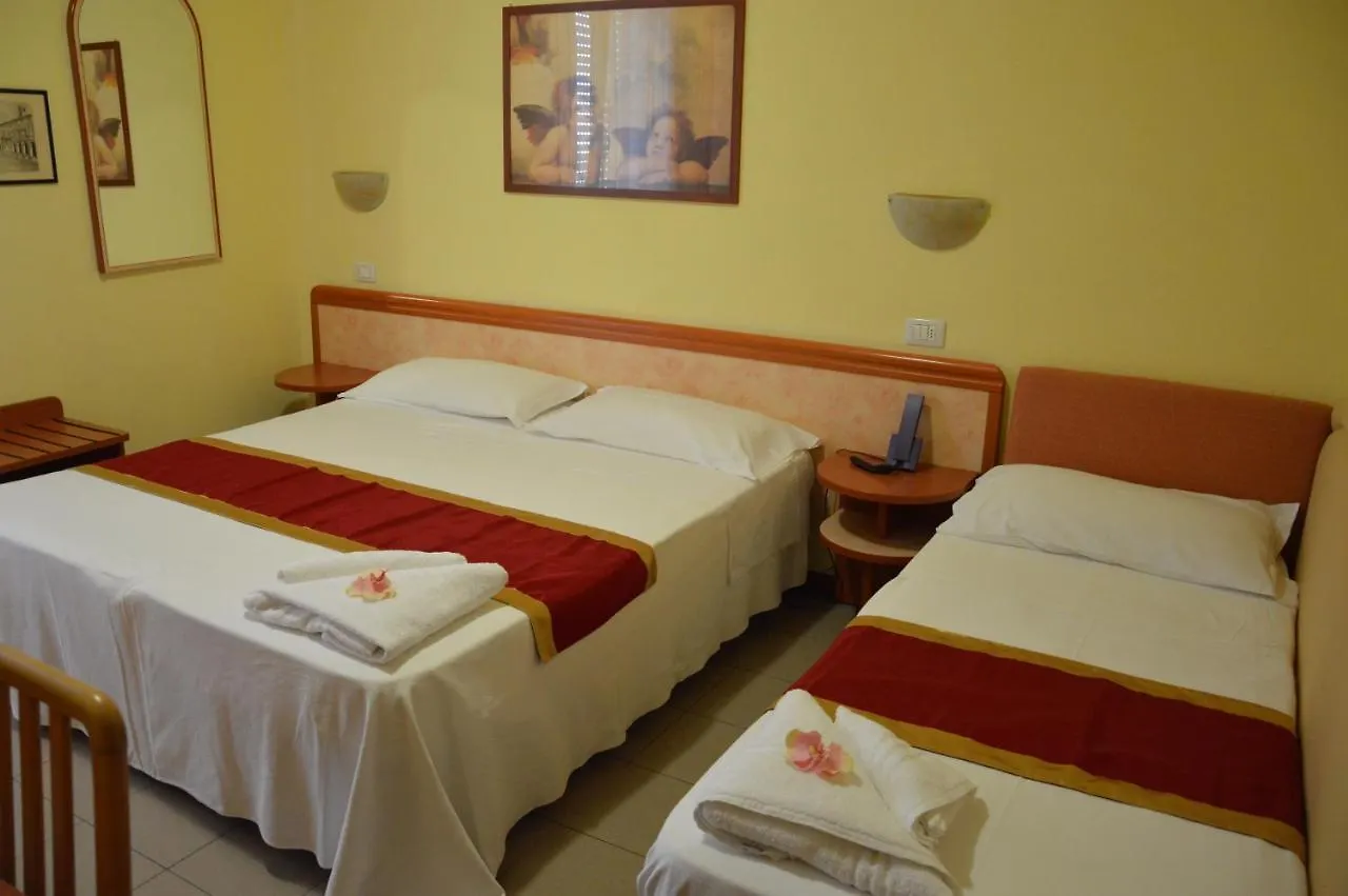 Hotel Carolin Rimini 3*,  Italia