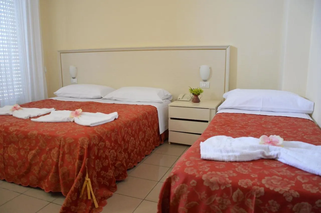 Hotel Carolin Rimini 3*,  Italia